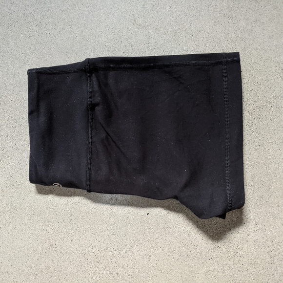 Lululemon black spandex shorts - Picture 3 of 4